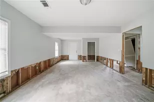 5870 Wellborn Trail, Lithonia, GA 30058 - Photo 20