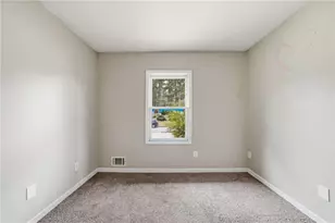 5870 Wellborn Trail, Lithonia, GA 30058 - Photo 12