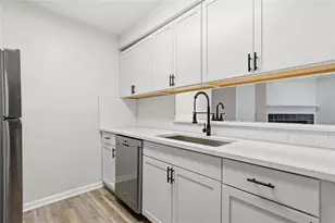 112 Barrington Hills Dr, Atlanta, GA 30350 - Photo 10