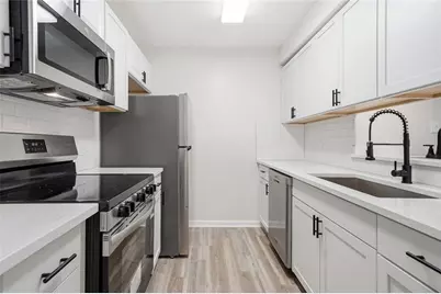 112 Barrington Hills Drive, Atlanta, GA 30350 - Photo 12