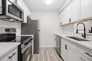 112 Barrington Hills Dr, Atlanta, GA 30350 - Photo 12