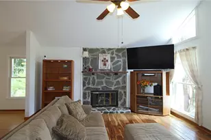 2331 Danielle Ct, Marietta, GA 30062 - Photo 4