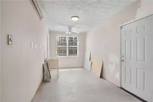 5271 Fox Path, Stone Mountain, GA 30088 - Photo 18