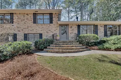 2640 Hawthorne Drive NE, Atlanta, GA 30345 - Photo 2