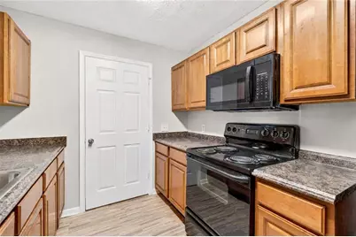 2104 Fairington Club Drive, Lithonia, GA 30038 - Photo 10