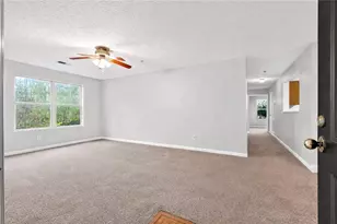 2104 Fairington Club Dr, Lithonia, GA 30038 - Photo 4