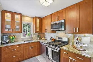 2233 Rando Ln NW, Atlanta, GA 30318 - Photo 16