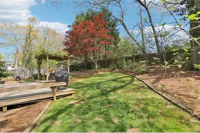 2233 Rando Lane NW, Atlanta, GA 30318 - Photo 10