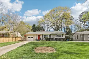 2233 Rando Ln NW, Atlanta, GA 30318 - Photo 36