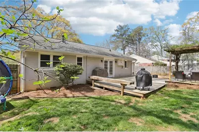 2233 Rando Lane NW, Atlanta, GA 30318 - Photo 32