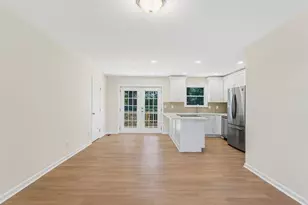 6371 Westbury Rd, Riverdale, GA 30274 - Photo 8