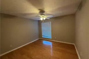 3160 7 Pines Ct, Atlanta, GA 30339 - Photo 14