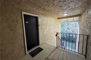 3160 7 Pines Ct, Atlanta, GA 30339 - Photo 2