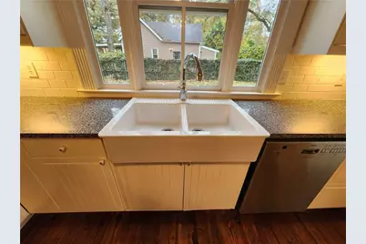 1055 Longley Avenue NW, Atlanta, GA 30318 - Photo 8