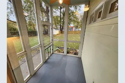 1055 Longley Avenue NW, Atlanta, GA 30318 - Photo 22