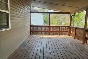 145 Peachtree St, Griffin, GA 30223 - Photo 10