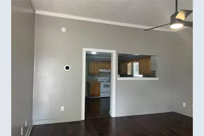 145 Peachtree Street, Griffin, GA 30223 - Photo 6