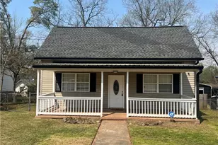 145 Peachtree St, Griffin, GA 30223 - Photo 1