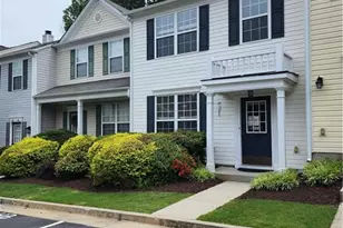 10900 Wittenridge Dr, Alpharetta, GA 30022 - Photo 2