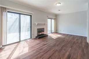 1012 Country Ct, Lawrenceville, GA 30044 - Photo 12