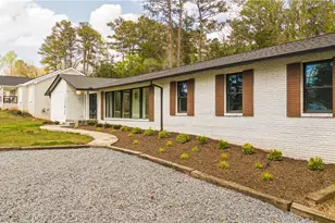 1340 Melbenan Dr SW, Atlanta, GA 30311 - Photo 4