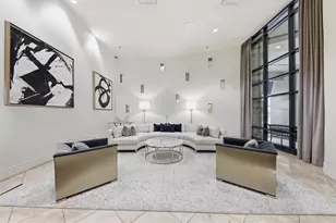 3040 Peachtree Rd NW, Atlanta, GA 30305 - Photo 4