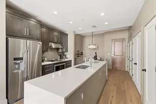 3040 Peachtree Rd NW, Atlanta, GA 30305 - Photo 12