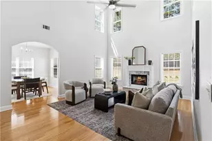 4000 Suwanee Pl Dr, Suwanee, GA 30024 - Photo 2