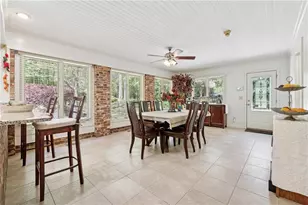 1387 Springdale Rd, Gainesville, GA 30501 - Photo 12