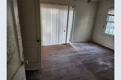 1928 Beecher Road SW, Atlanta, GA 30310 - Photo 6