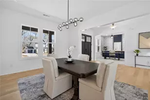 512 Cedar Crest Cir, Woodstock, GA 30188 - Photo 4