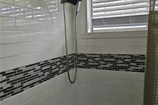 2362 Hollyhill Ct SW, Marietta, GA 30060 - Photo 18