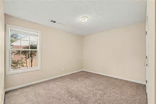 4104 Roslindale Ln, Buford, GA 30519 - Photo 16