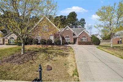 4104 Roslindale Lane, Buford, GA 30519 - Photo 2