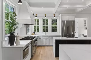 4868 Merlendale Dr, Atlanta, GA 30327 - Photo 14