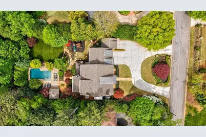 4868 Merlendale Drive, Atlanta, GA 30327 - Photo 76