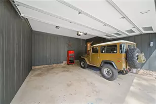 3585 Duberry Ct NE, Brookhaven, GA 30319 - Photo 42