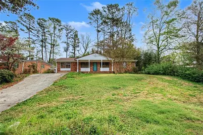 3970 Joanne Court, Forest Park, GA 30297 - Photo 4