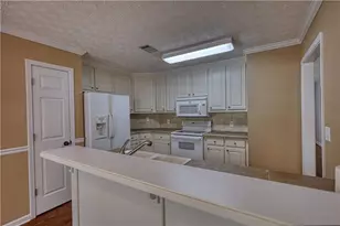 1006 English Oak Ln, Winder, GA 30680 - Photo 20