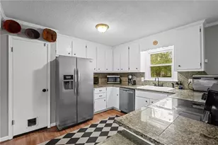 2942 Cynthia Ct, Marietta, GA 30062 - Photo 8