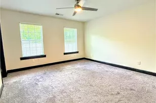 657 S Grand Ave NW, Atlanta, GA 30318 - Photo 4