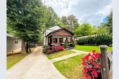 657 S Grand Avenue NW, Atlanta, GA 30318 - Photo 1