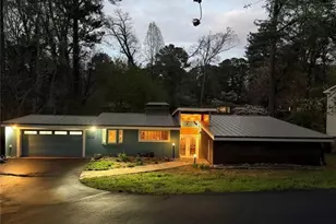 1989 N Ridgeway Rd NE, Atlanta, GA 30345 - Photo 10