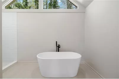 490 Guilford Circle, Marietta, GA 30068 - Photo 32