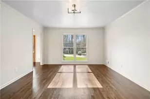 490 Guilford Cir, Marietta, GA 30068 - Photo 8