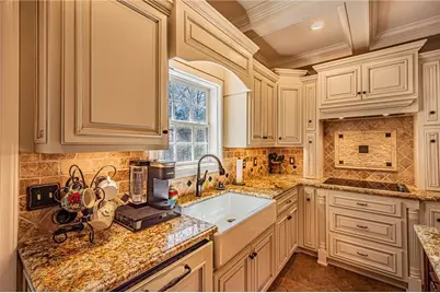 3718 Pebble Creek Point, Gainesville, GA 30506 - Photo 8