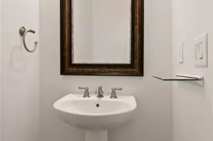 956 Persimmon Point NE, Sandy Springs, GA 30328 - Photo 20