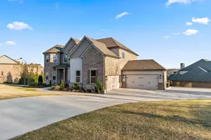 4725 Cardinal Ridge Way, Flowery Branch, GA 30542 - Photo 4