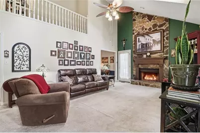 206 Apple Court, Woodstock, GA 30188 - Photo 4