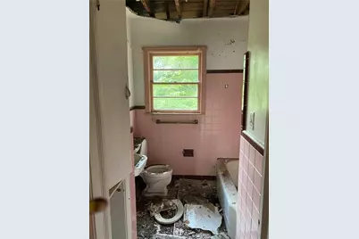 2545 Saint Patrick Street SE, Atlanta, GA 30317 - Photo 10